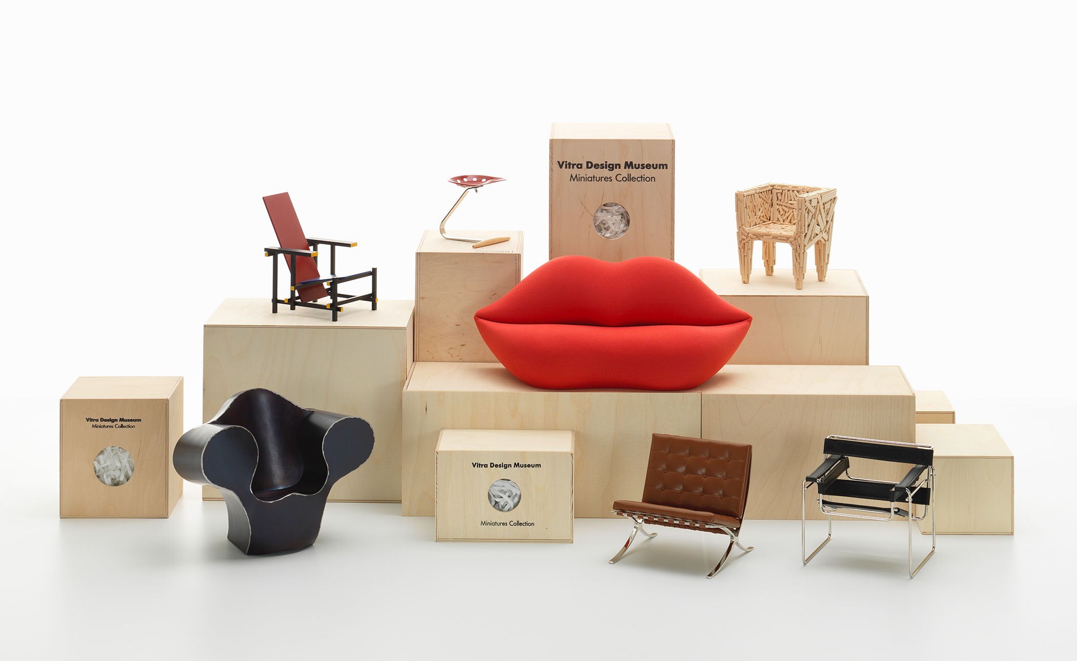Miniature Eames Plywood Elephant