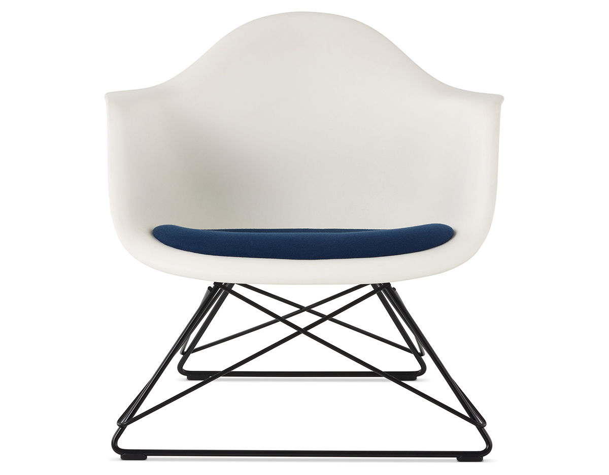 eames® molded armchair with low wire base and seat pad