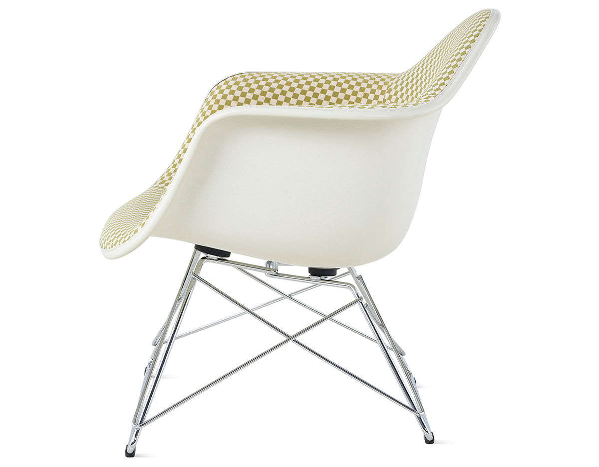 eames&reg; upholstered armchair with low wire base