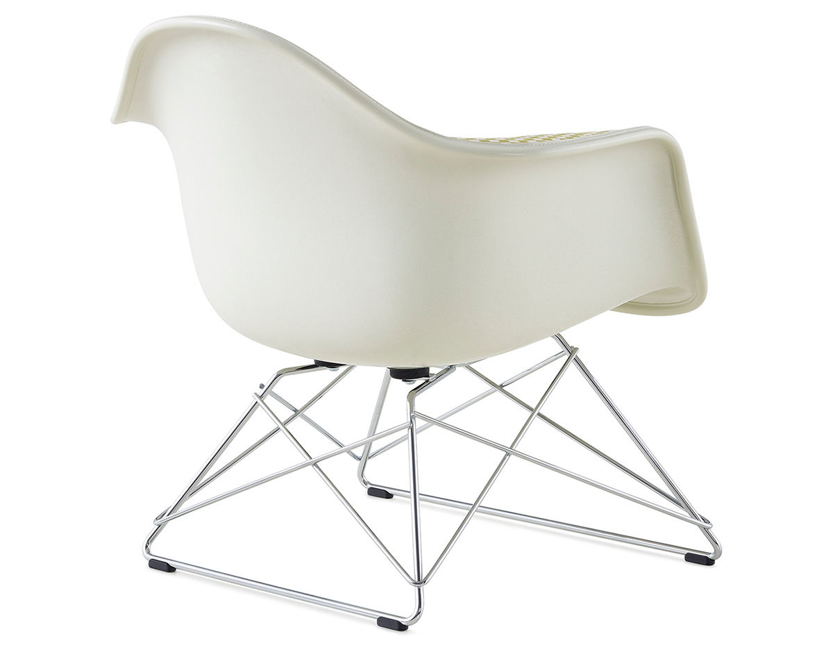 eames&reg; upholstered armchair with low wire base