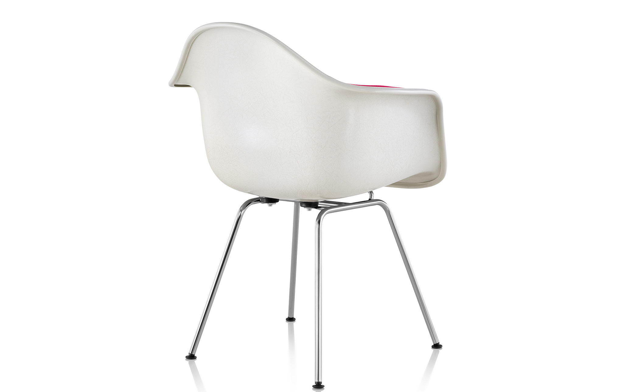 eames® upholstered armchair with 4 leg base