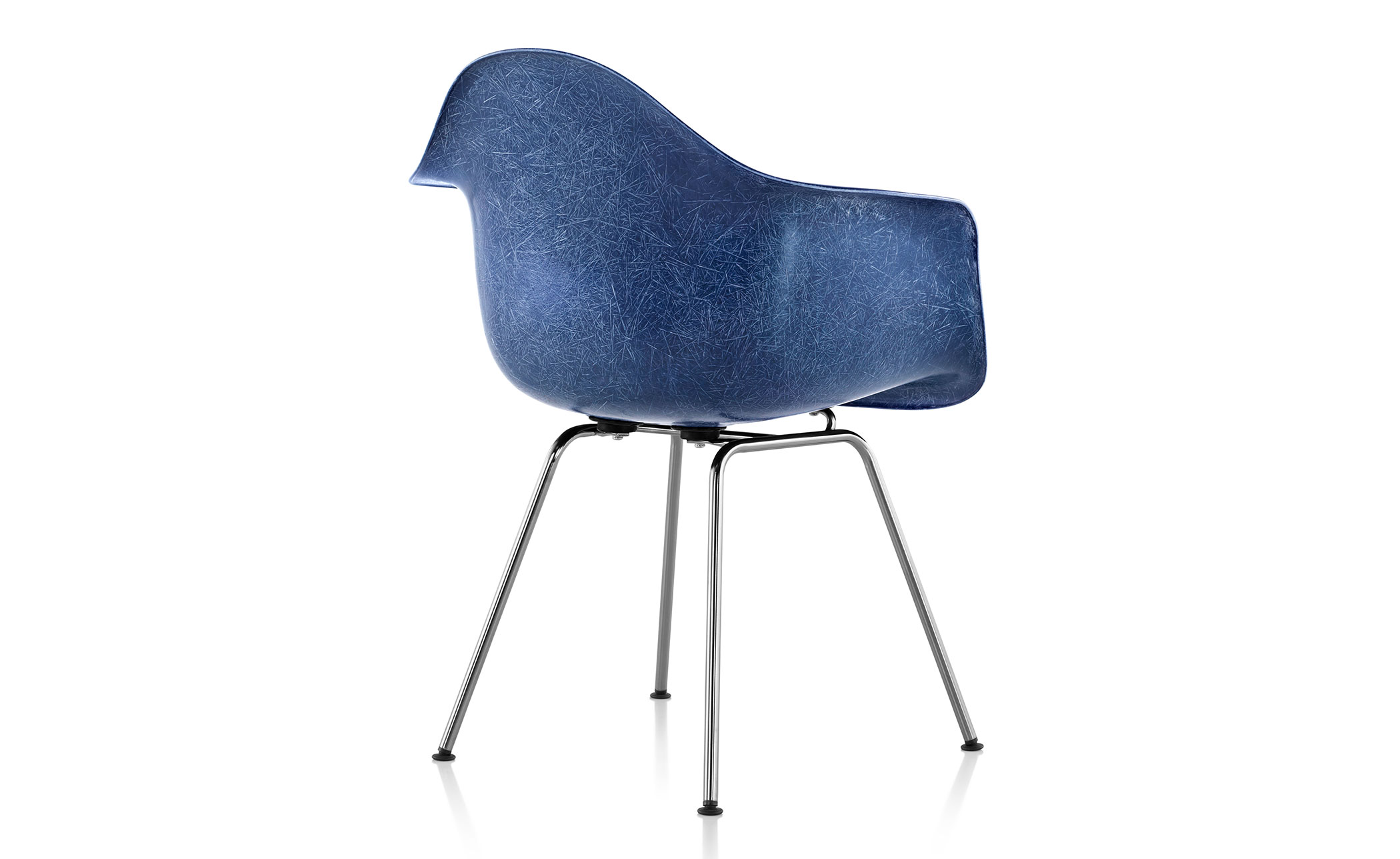 eames® molded fiberglass armchair with 4 leg base