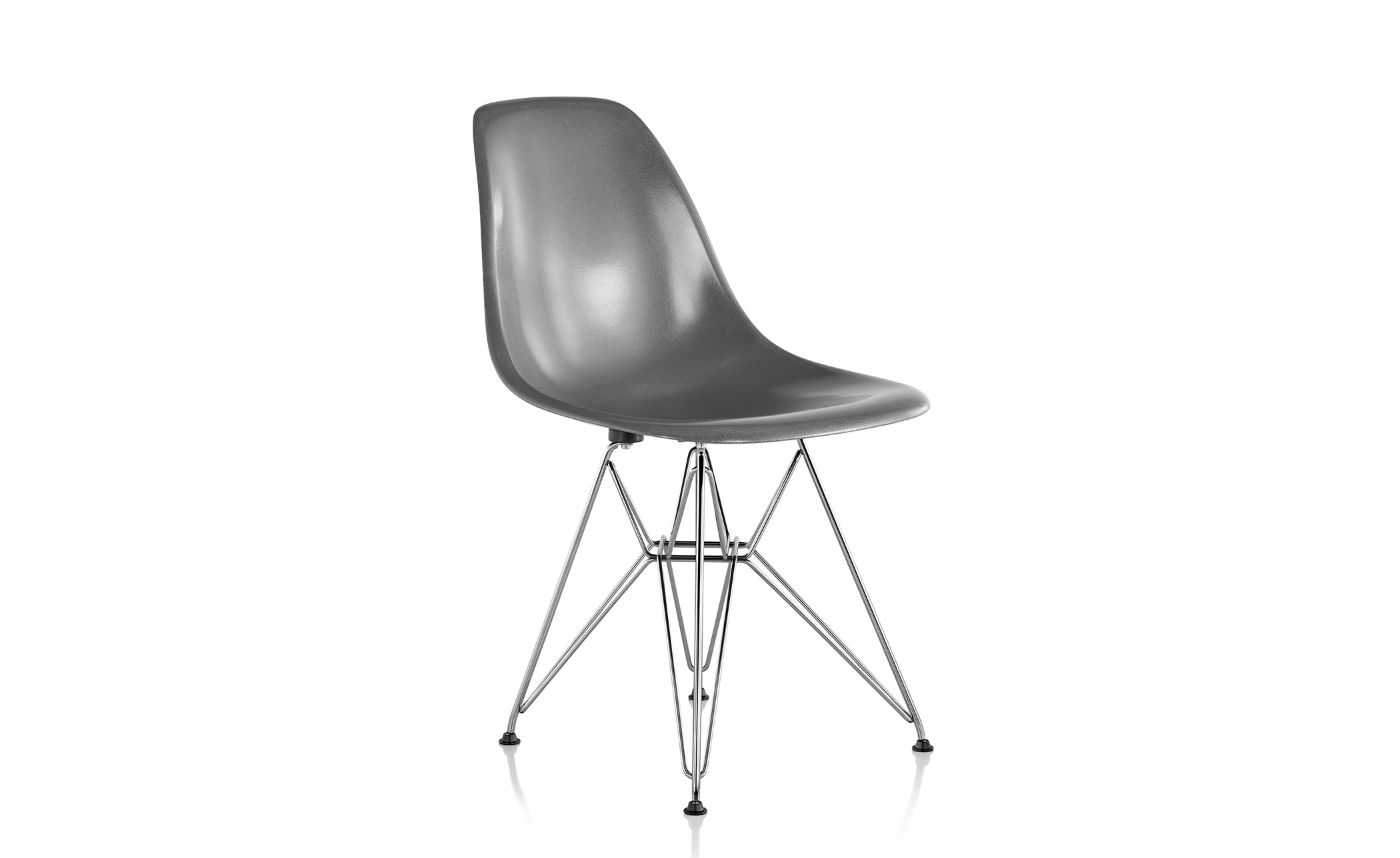 eames® molded fiberglass side chair with wire base
