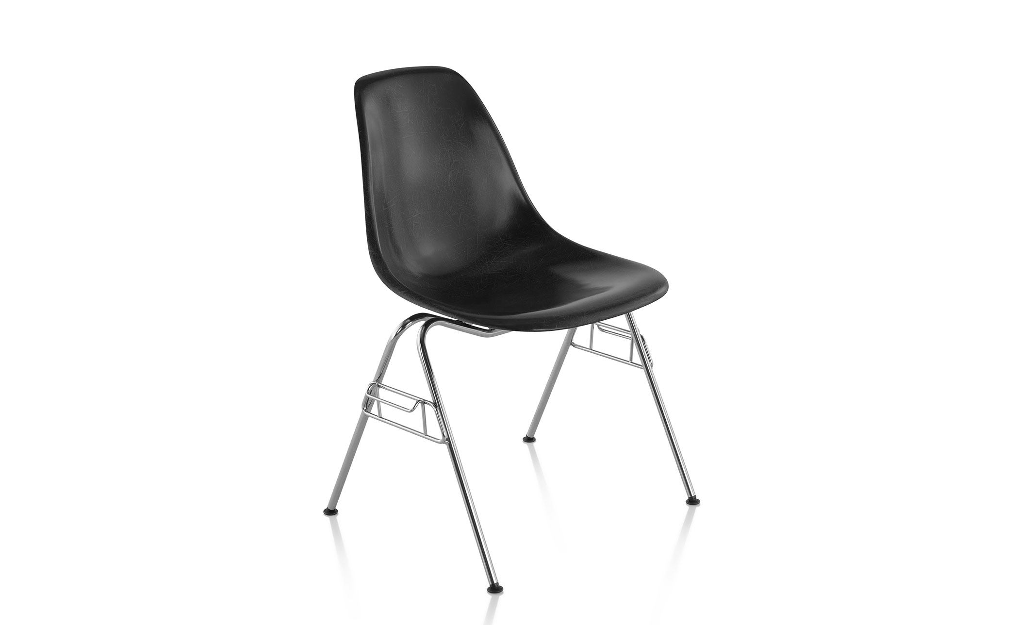 eames® molded fiberglass side chair with stacking base