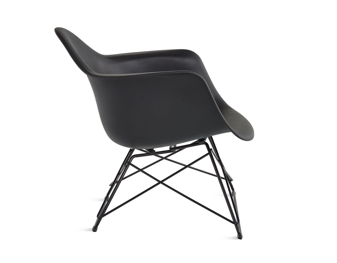 eames® molded plastic armchair with low wire base