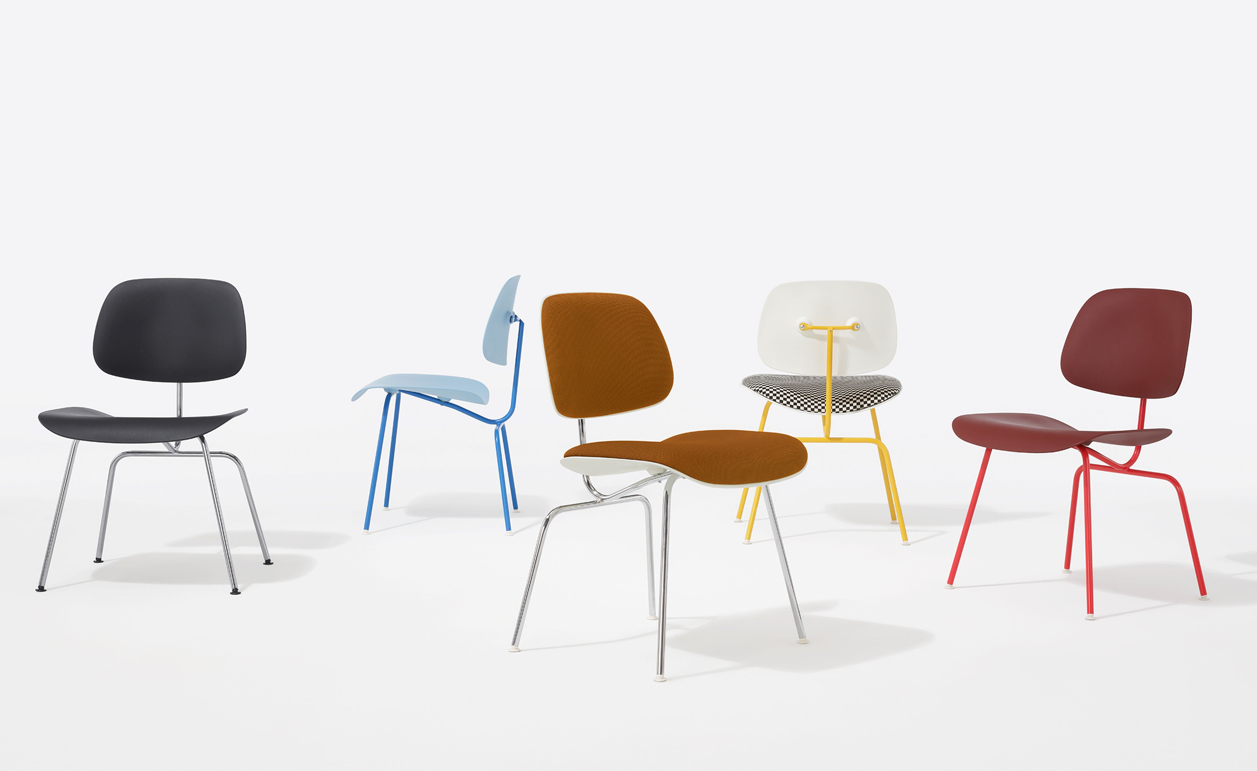 Eames Molded Plastic Dining Chair Metal Base EC-127