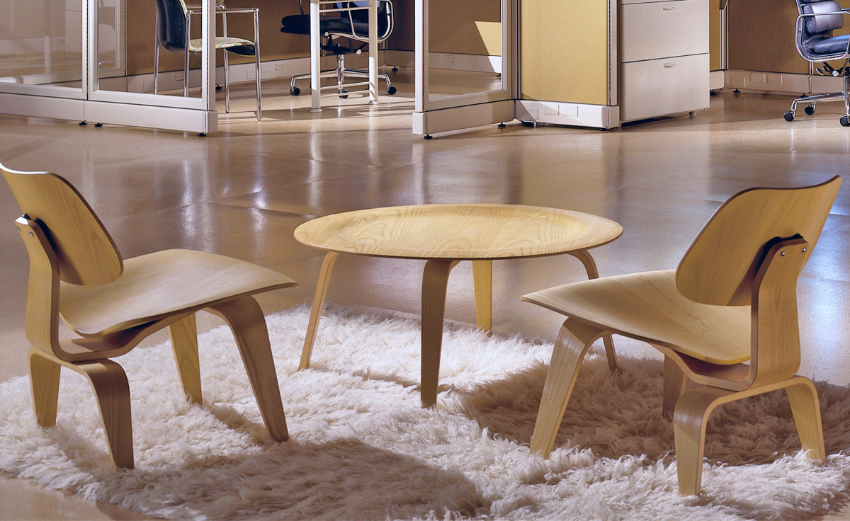eames® molded plywood coffee table with wood base