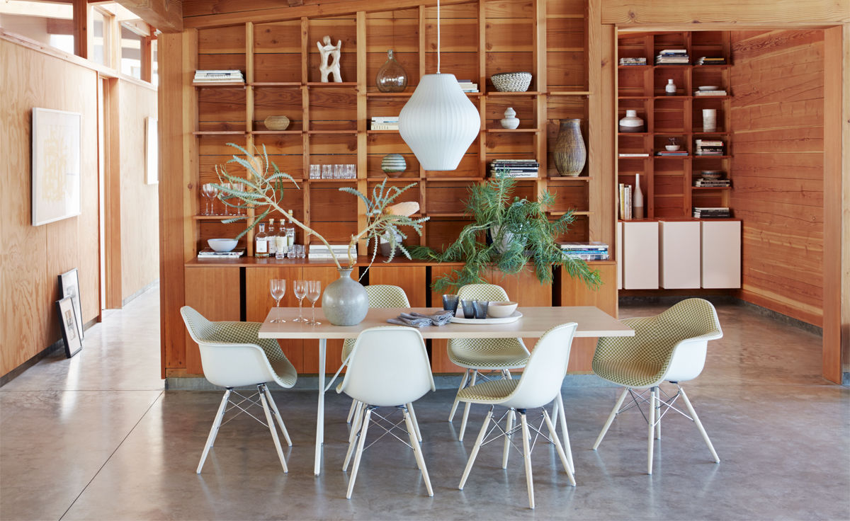 eames® upholstered side chair with dowel base