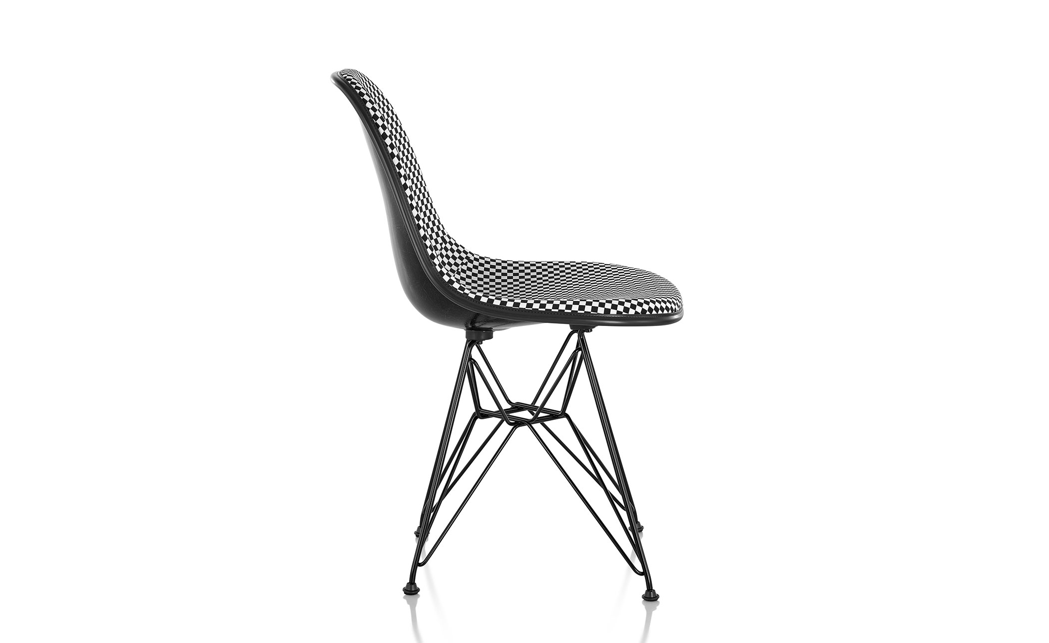 eames® upholstered side chair with wire base