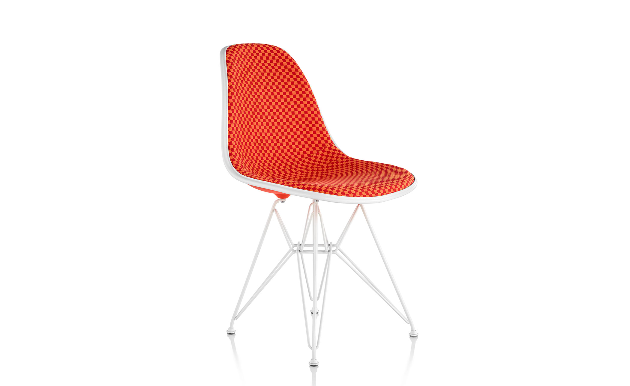 eames® upholstered side chair with wire base