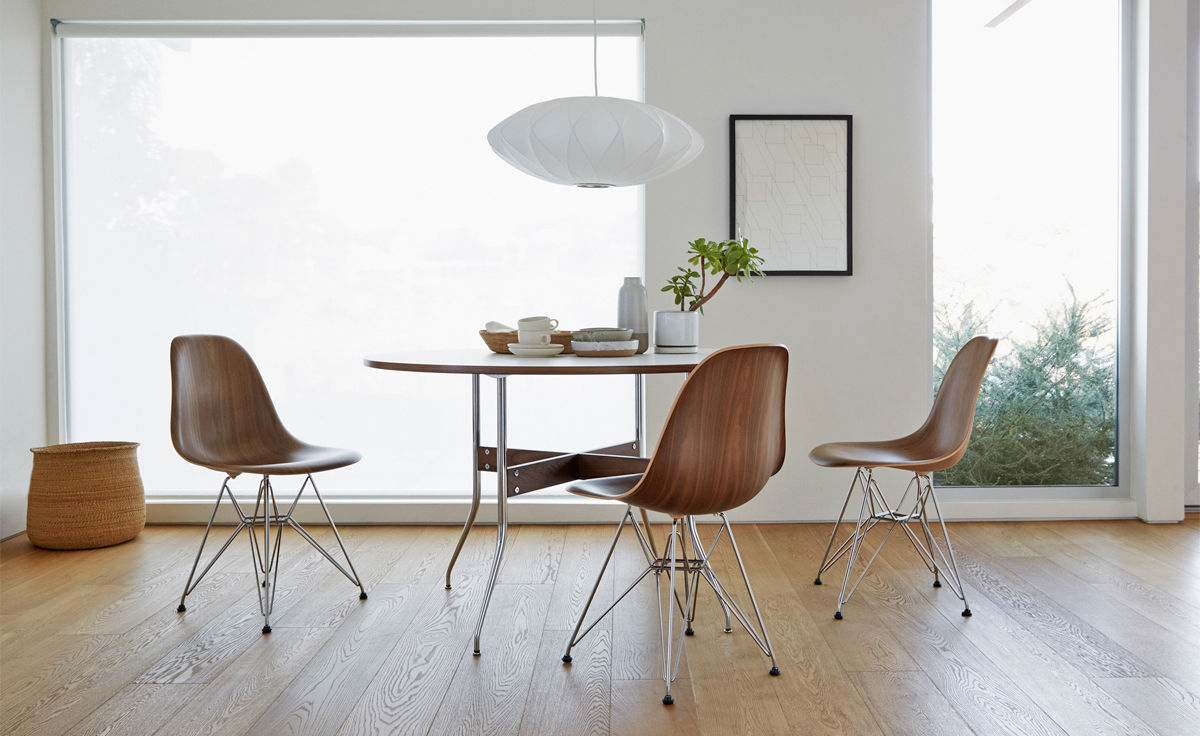 eames® molded wood side chair with wire base