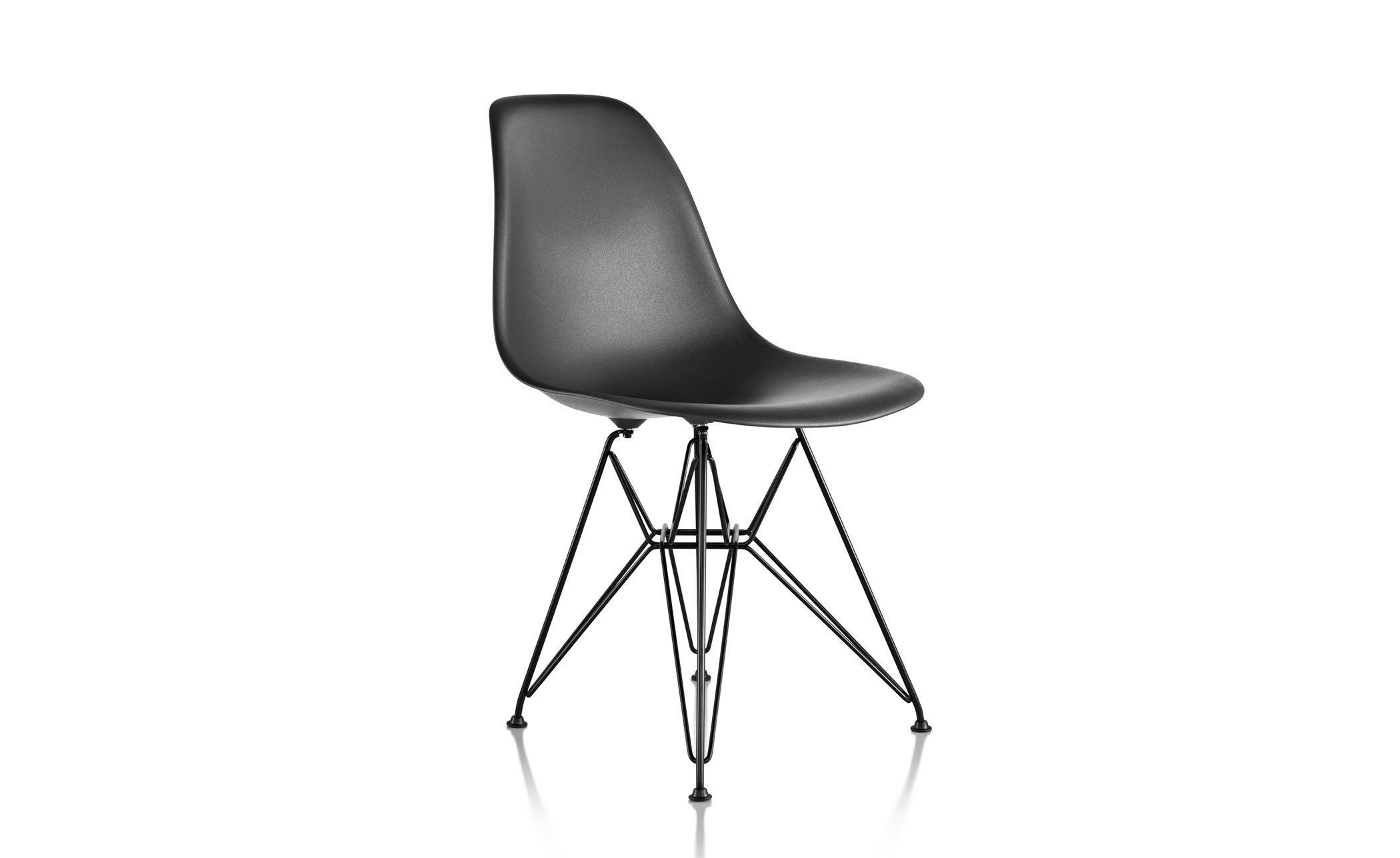eames® molded plastic side chair with wire base