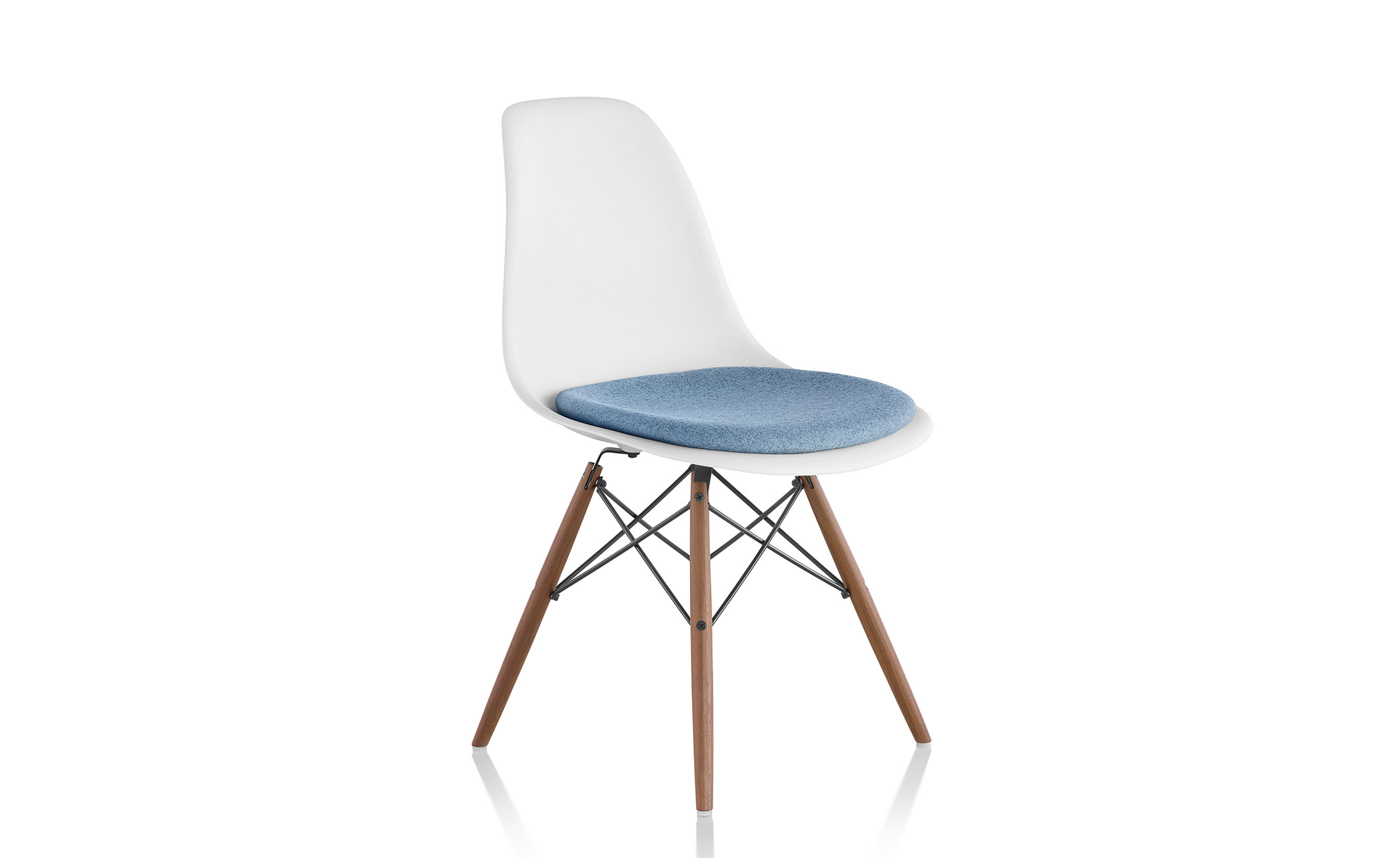 eames® dowel base side chair with seat pad