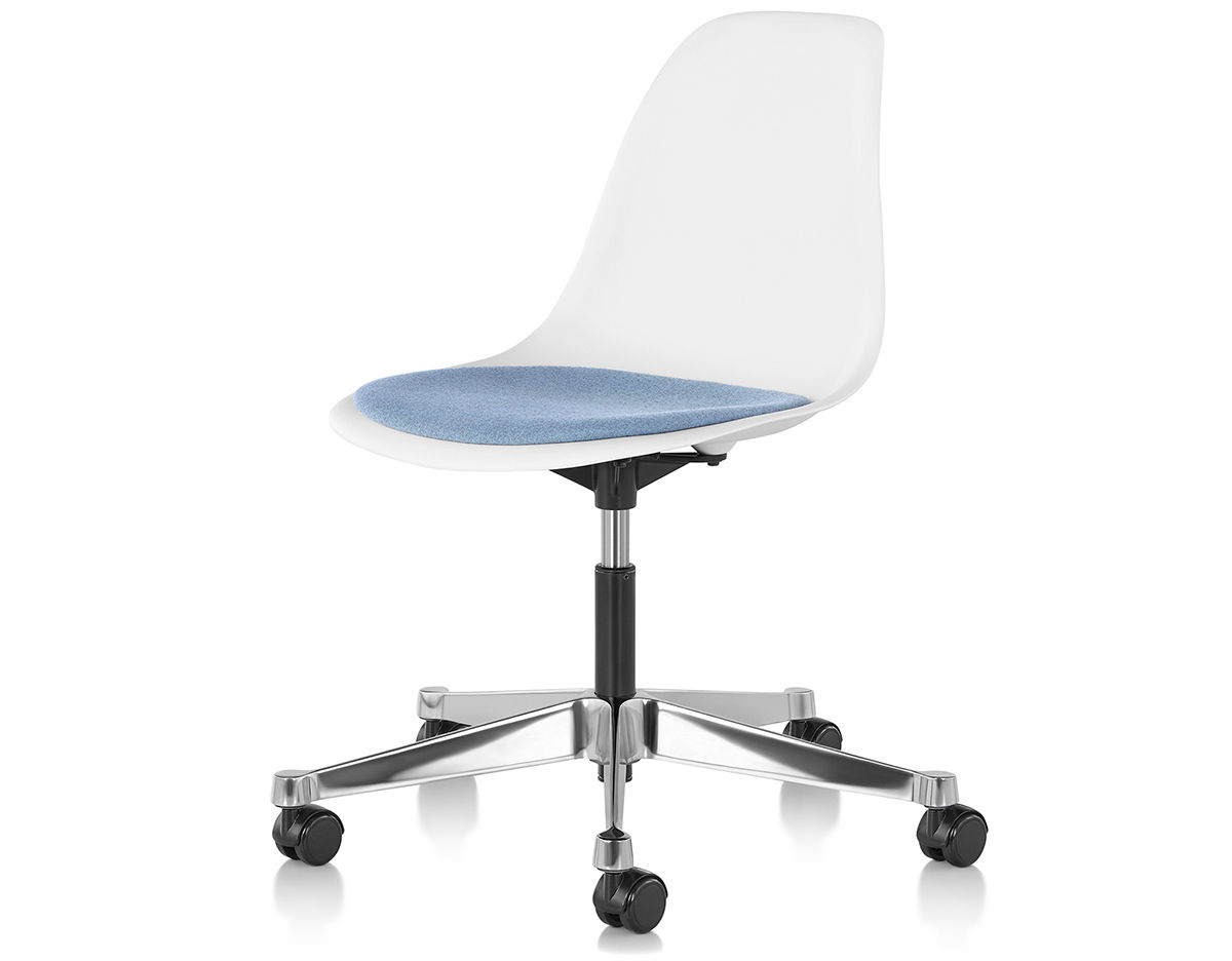 eames® side chair with task base