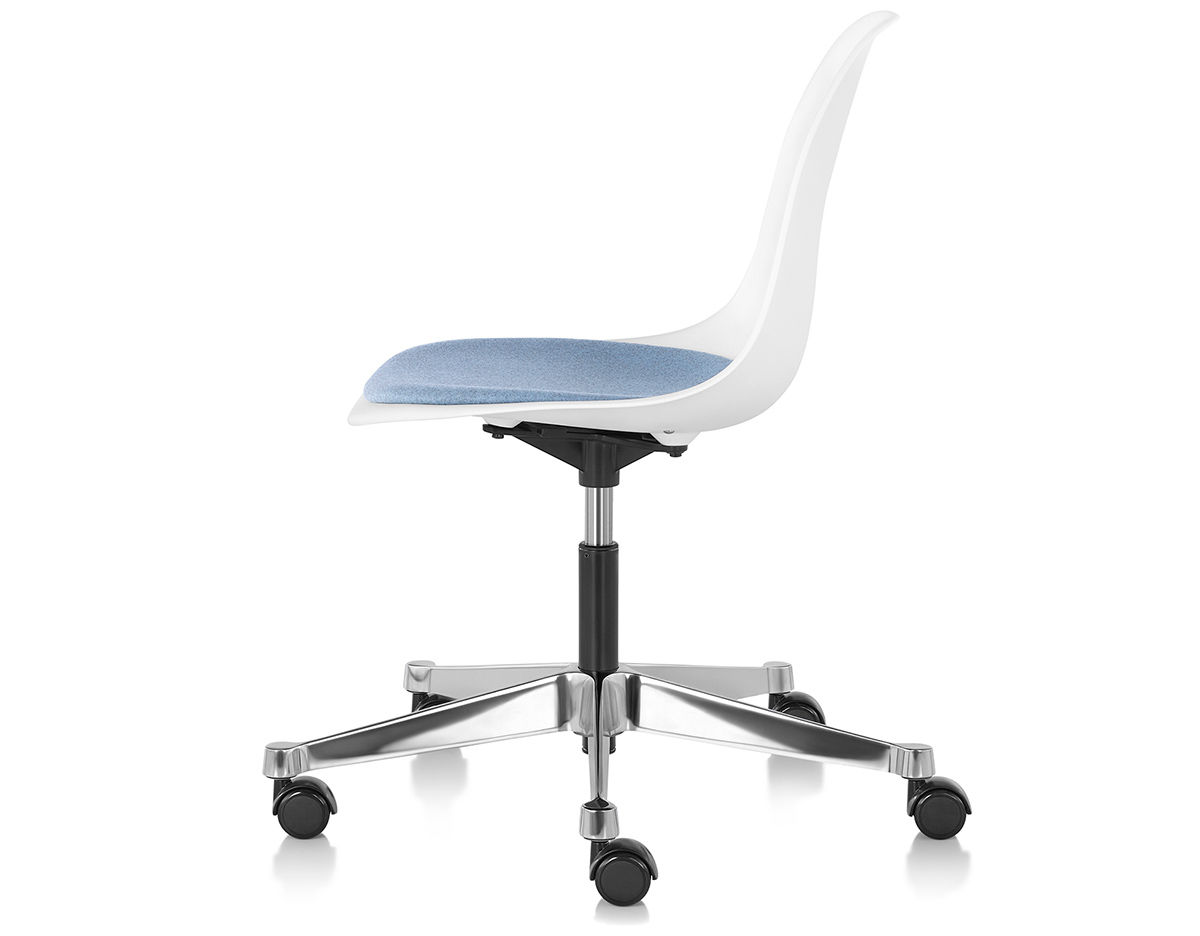 eames® side chair with task base