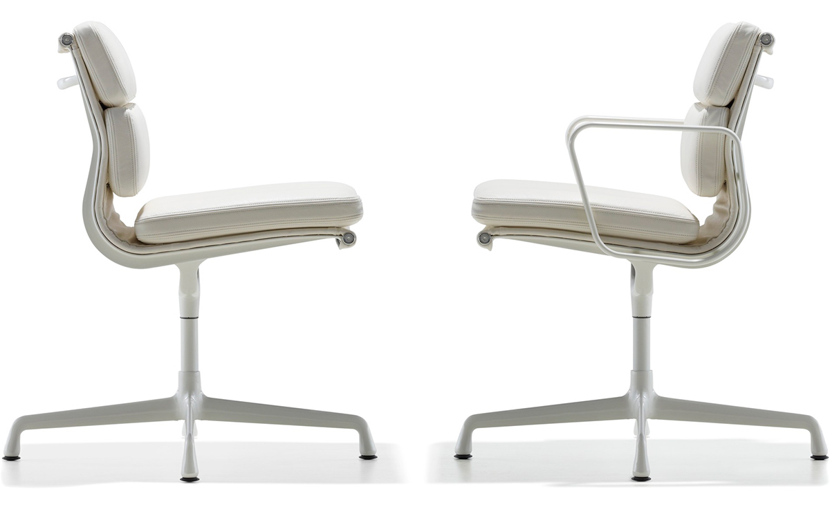 eames® soft pad group side chair