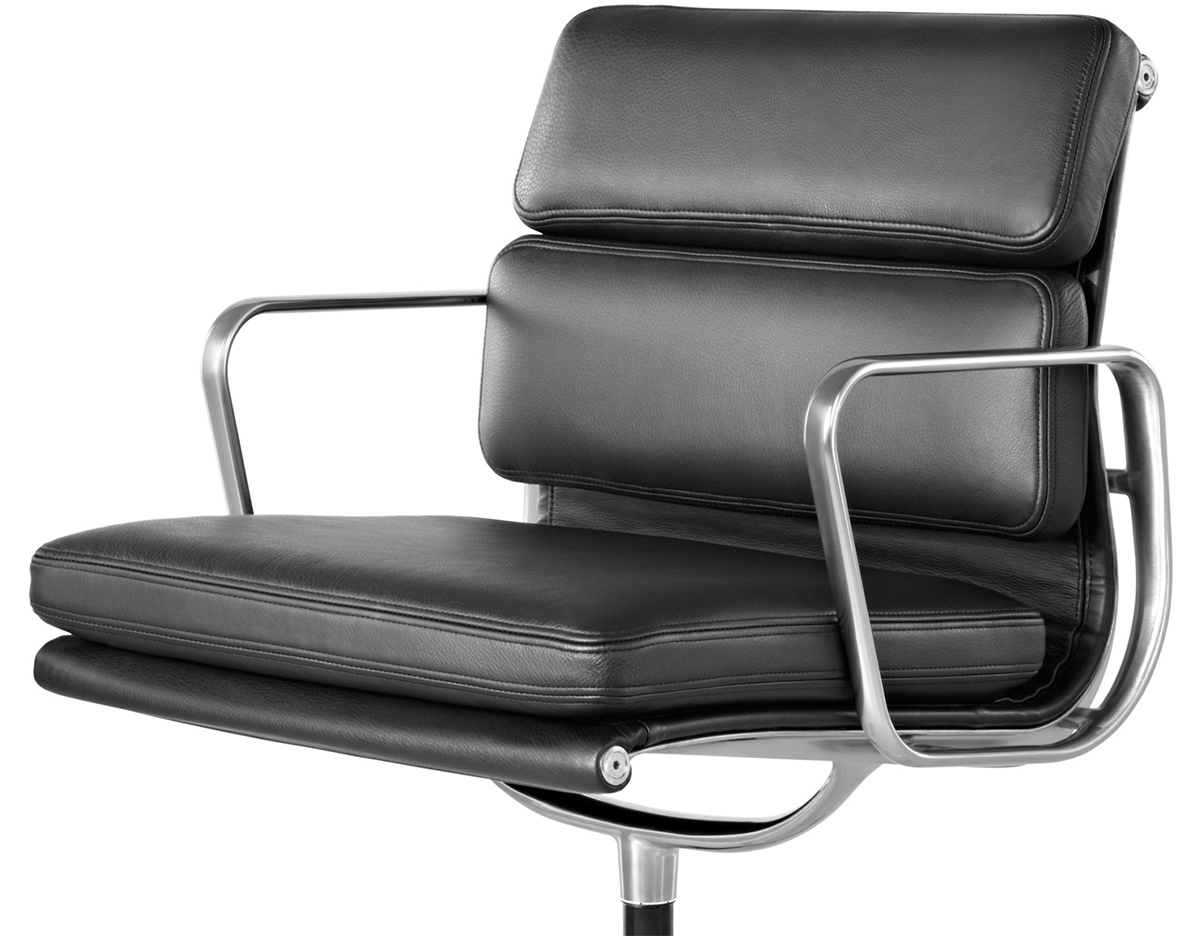 eames® soft pad group side chair