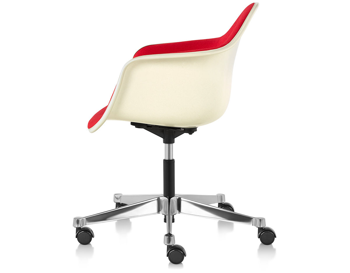eames&reg; upholstered armchair with task base