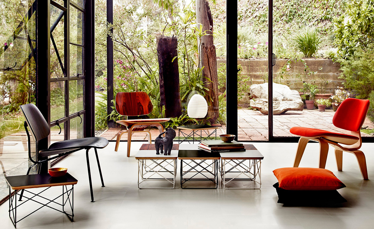 eames® upholstered lcw
