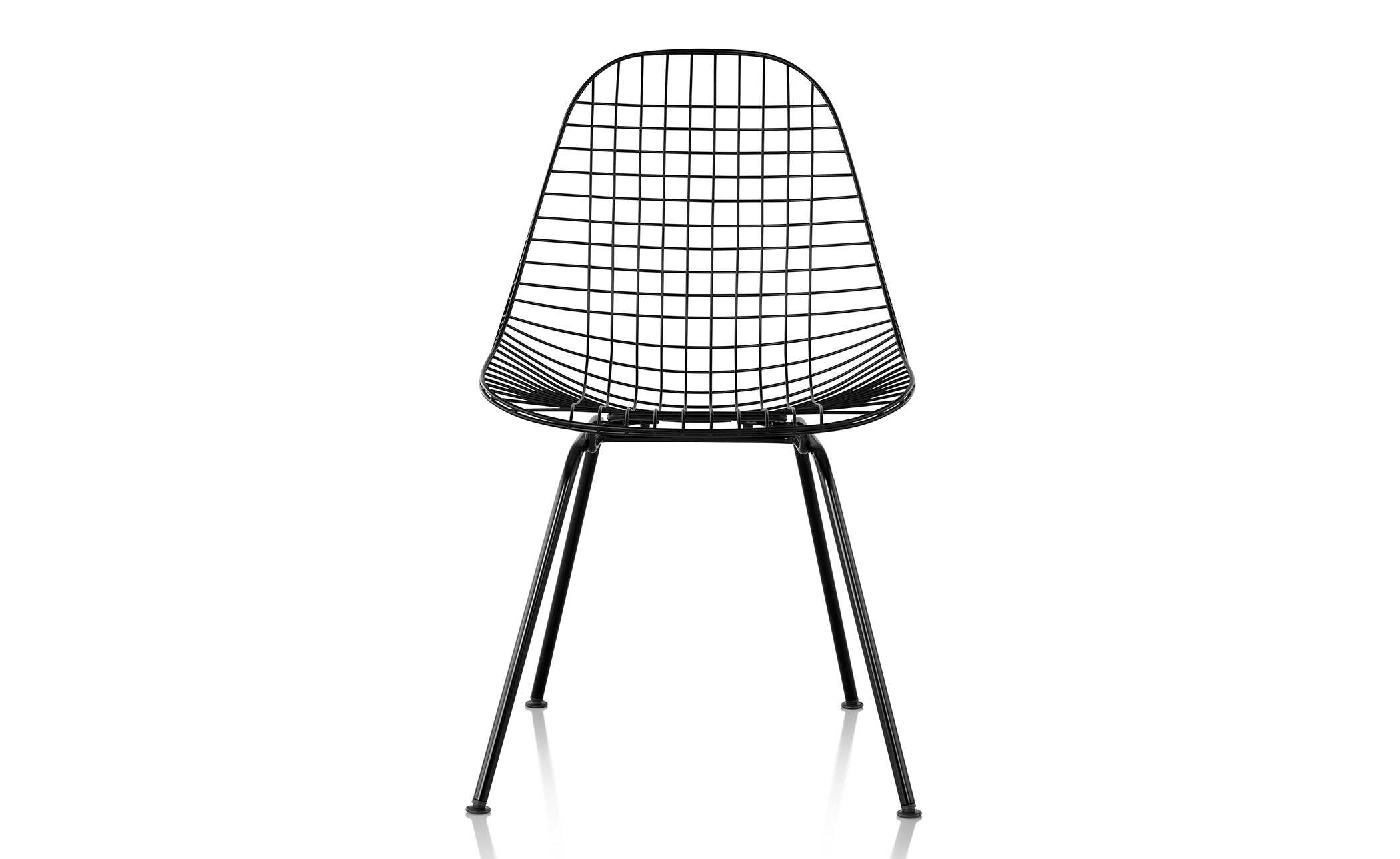eames® wire chair with 4 leg base outdoor