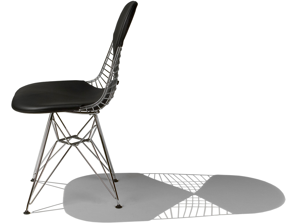 eames® wire chair with bikini pad