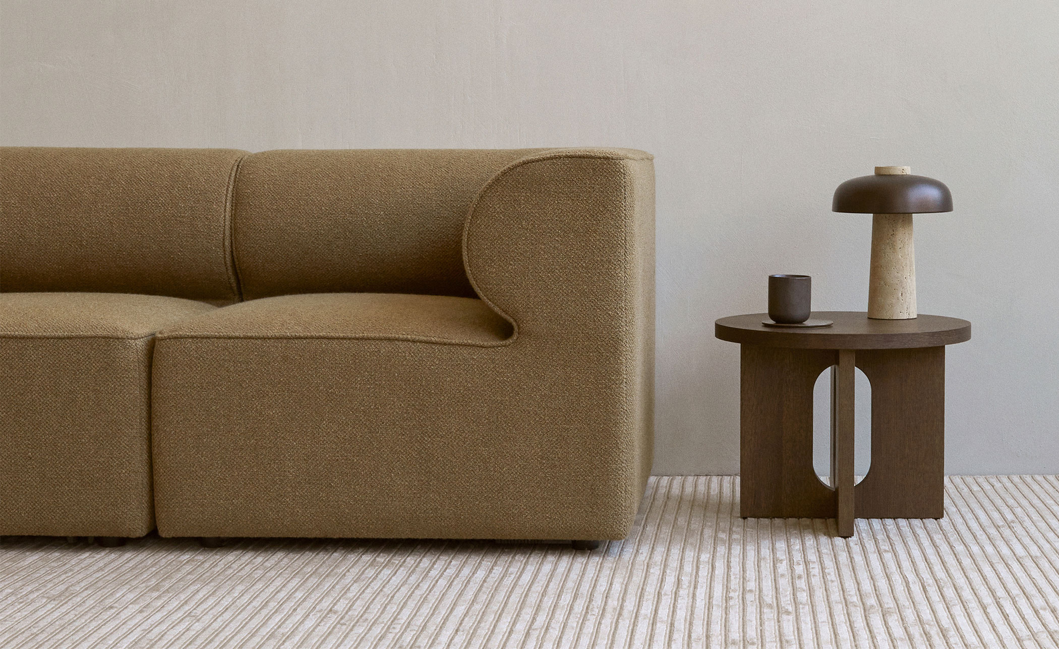 Eave Pouf 34" depth