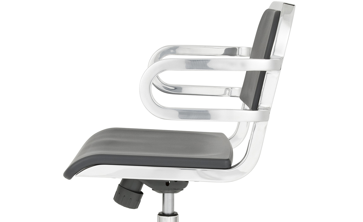 emeco nine-0 task swivel armchair