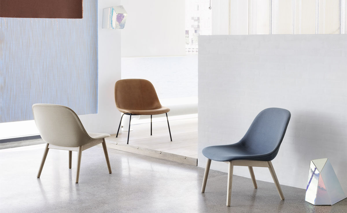 fiber lounge chair with wood base
