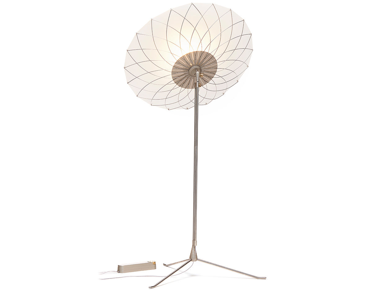 filigree floor lamp