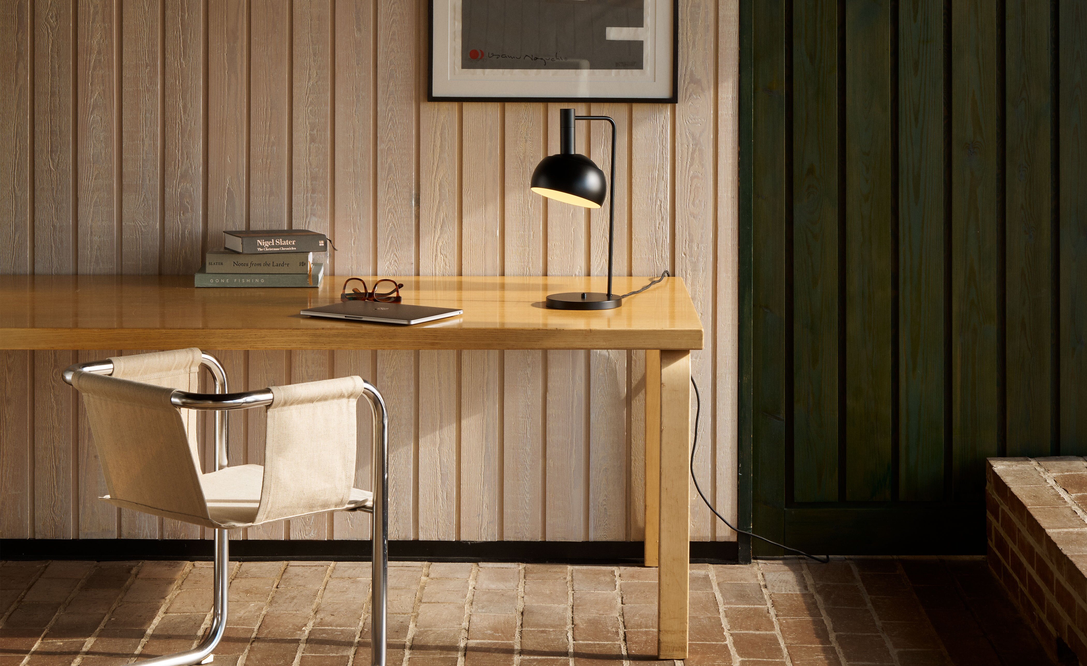 FJ Elements Table Lamp