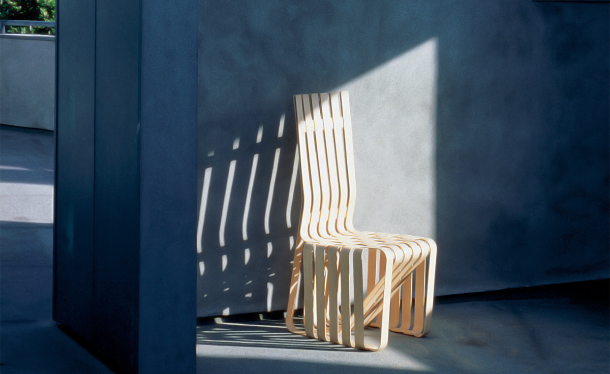 gehry high sticking chair