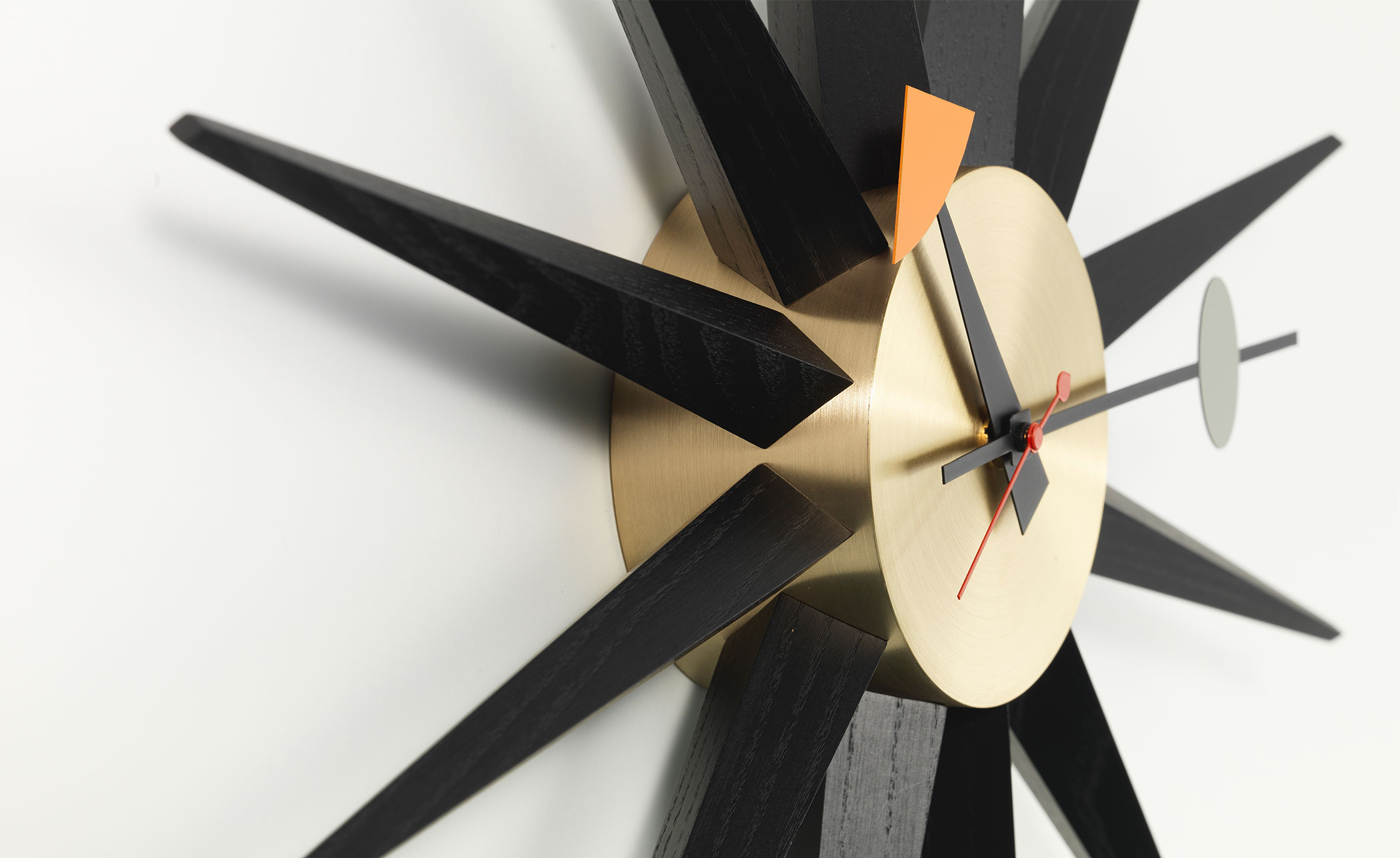 george nelson sunburst clock black/brass