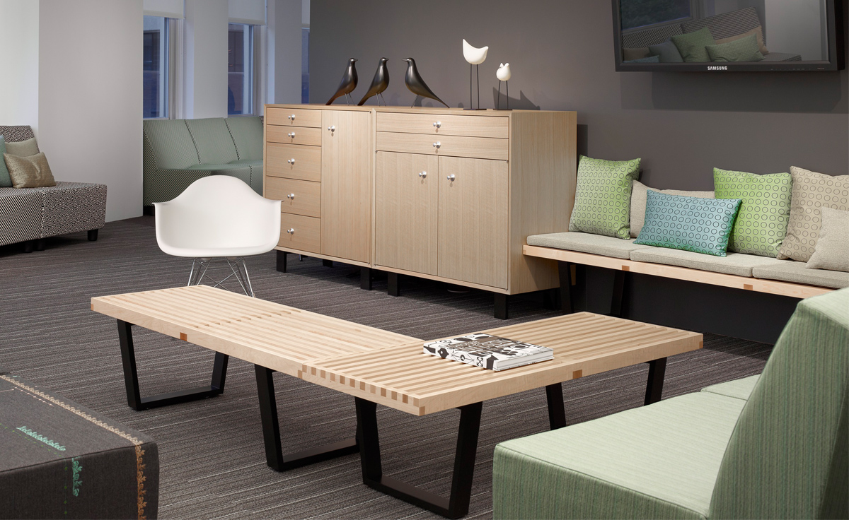 george nelson™ platform bench with wood base
