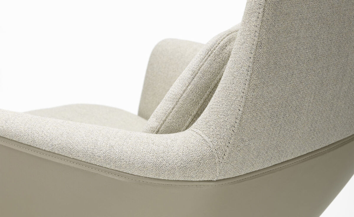 grand relax lounge chair and ottoman