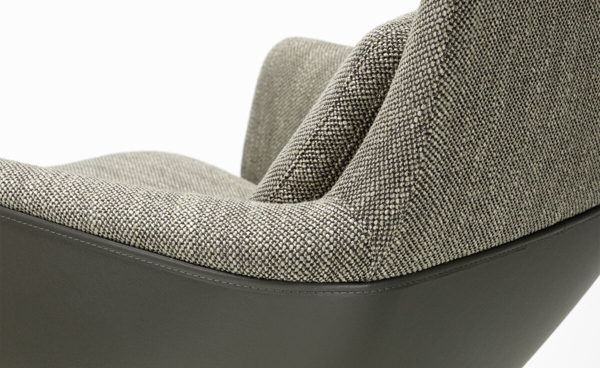 grand relax lounge chair and ottoman