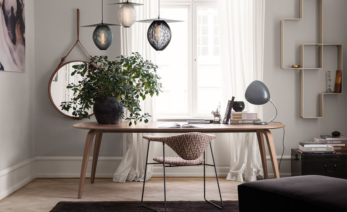 gubi elliptical dining table