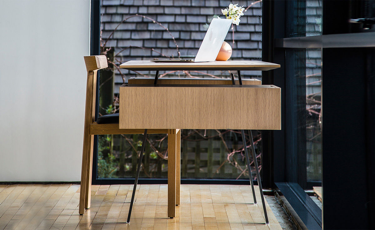 homework desk 1 with wood top