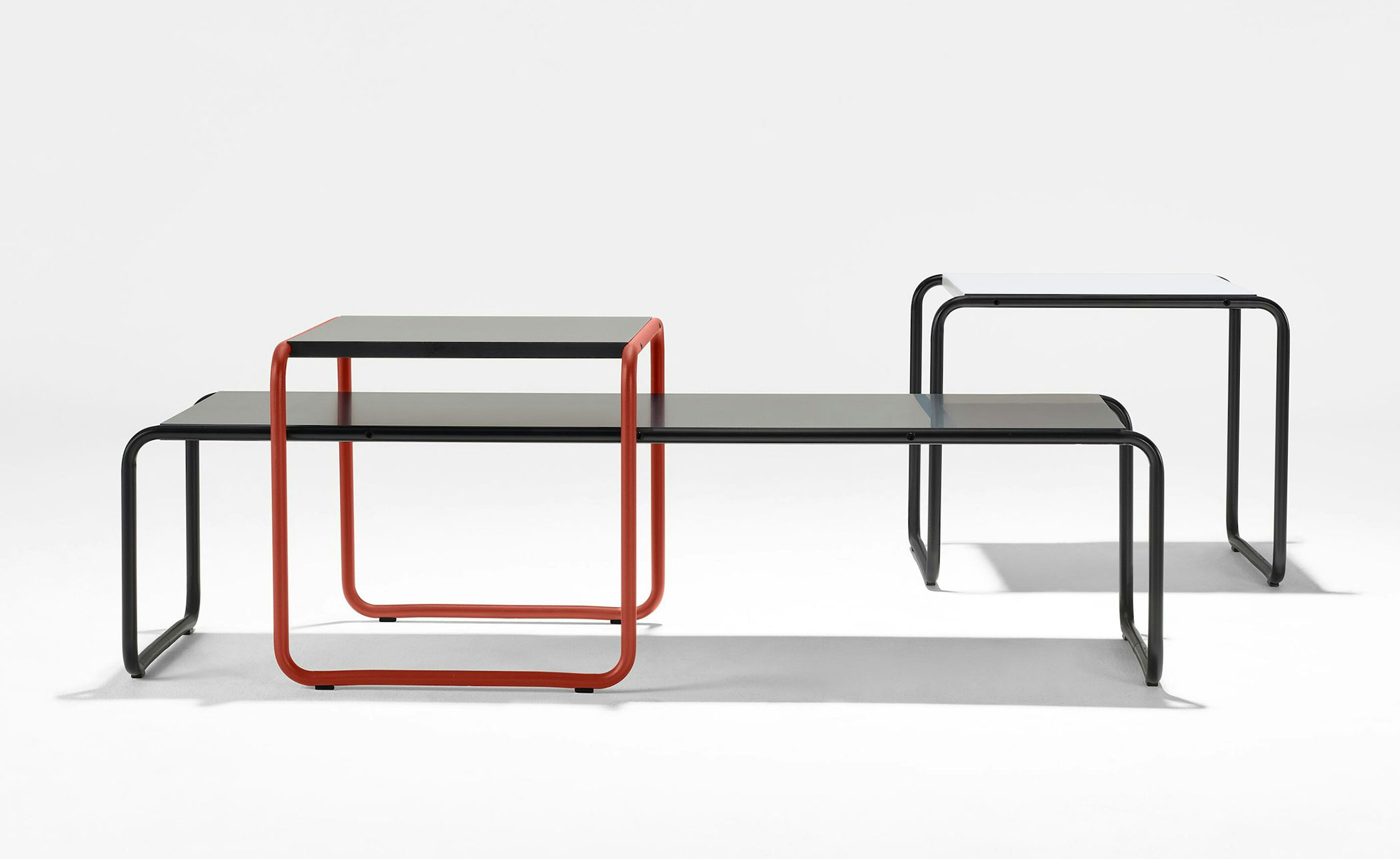 laccio side table