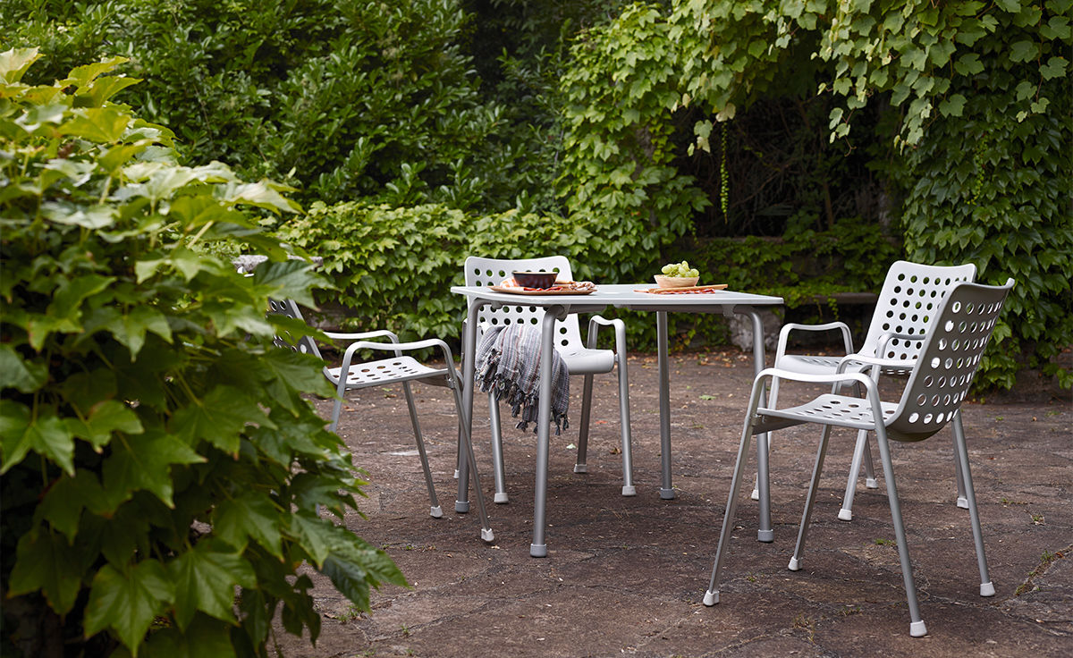 landi stacking chair