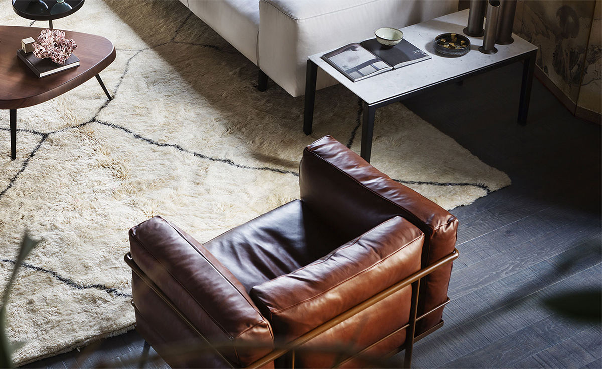 le corbusier lc3 armchair with down cushions
