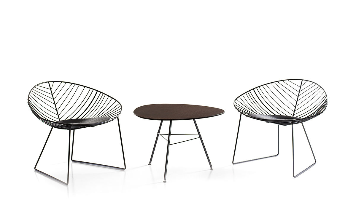 leaf low table