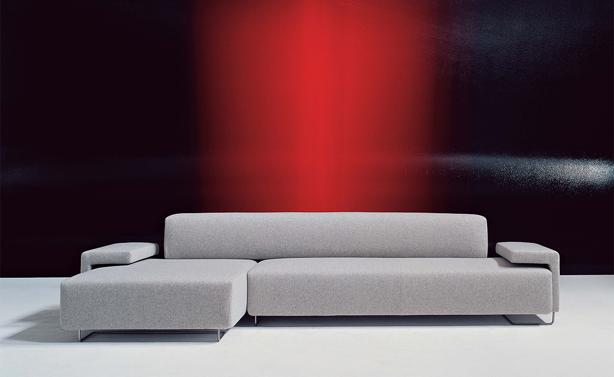 lowland chaise composition