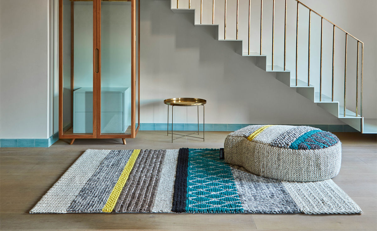 mangas original rectangular rug