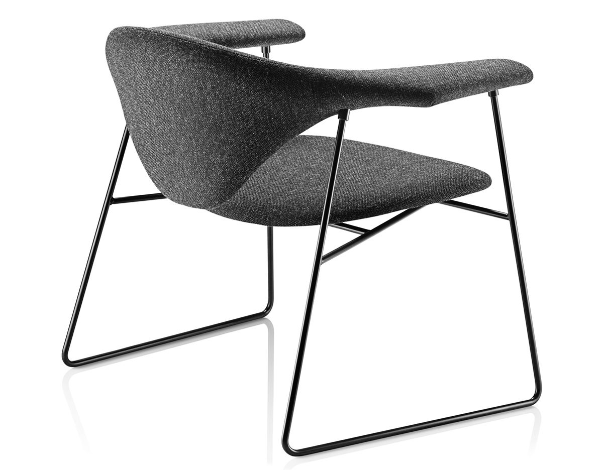masculo lounge chair with sled base