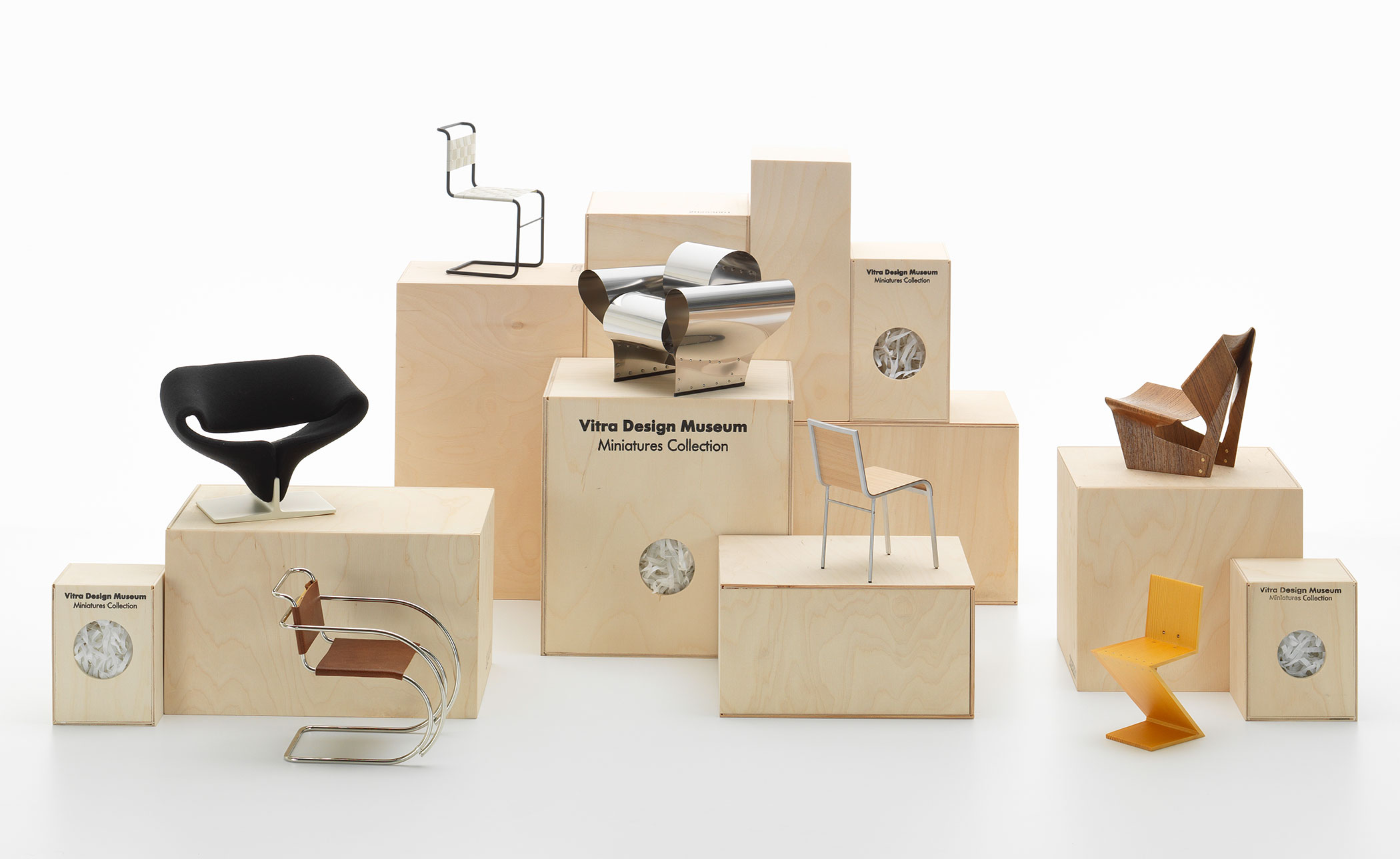 Miniature Eames Rocker