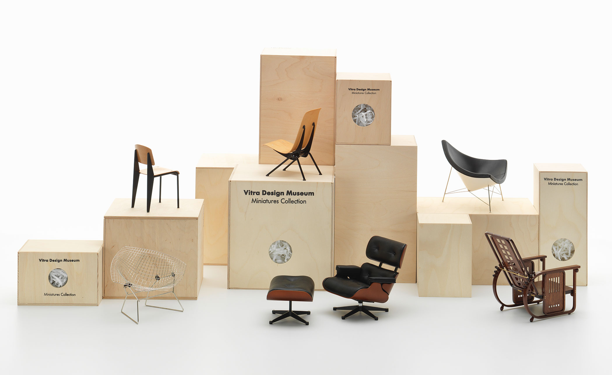 Miniature Landi Chair