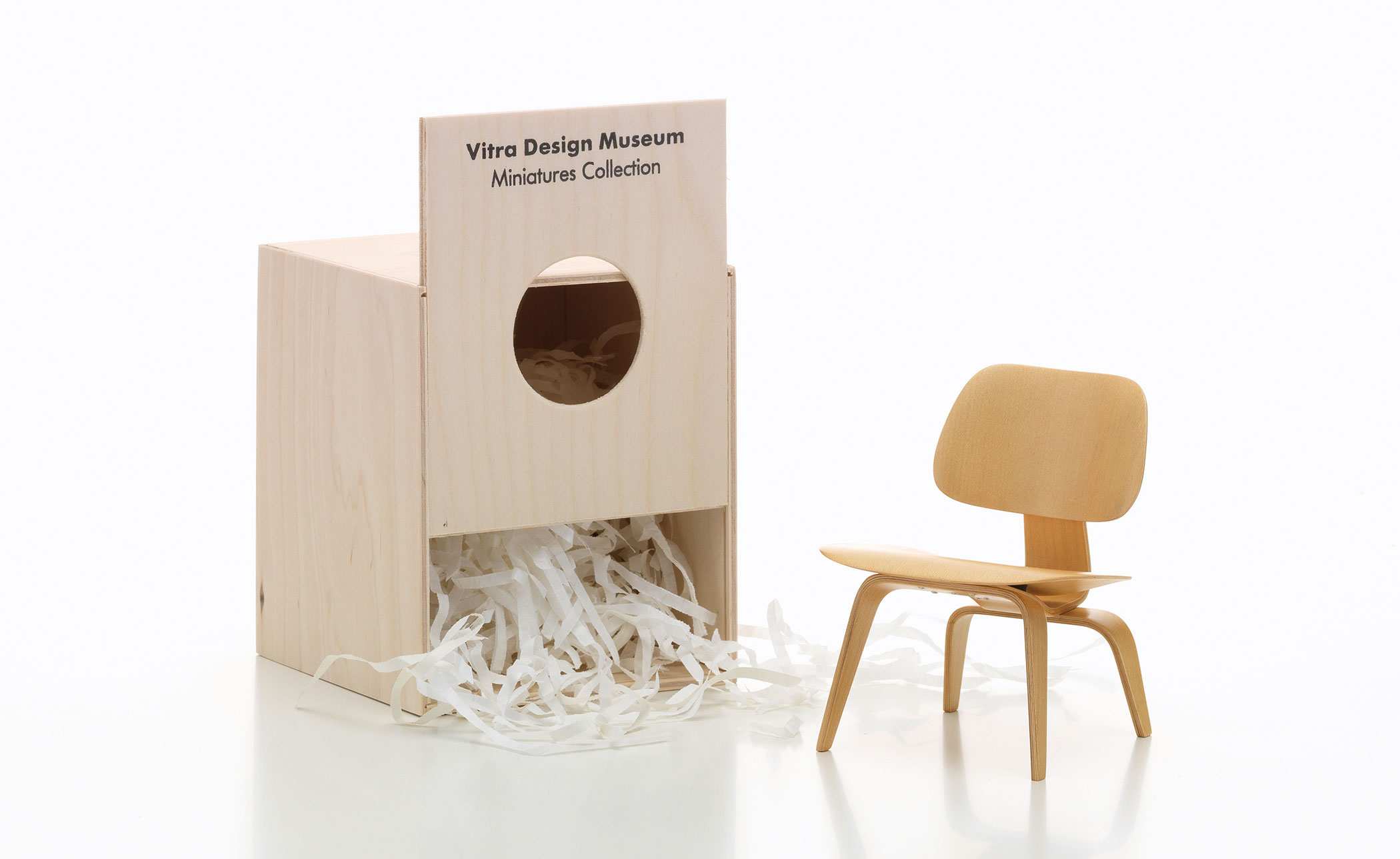Miniature Eames LCW