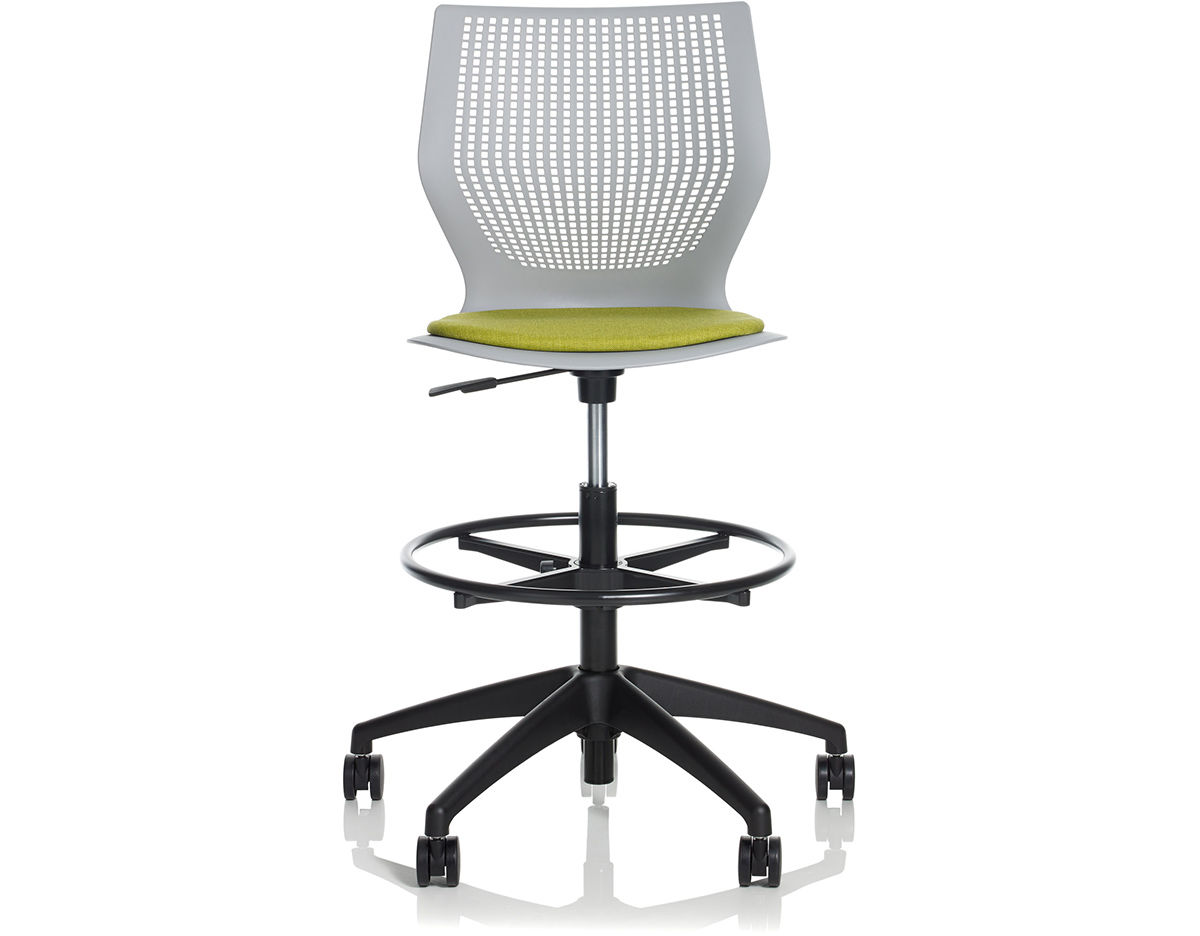 multigeneration high task chair with 5-star base