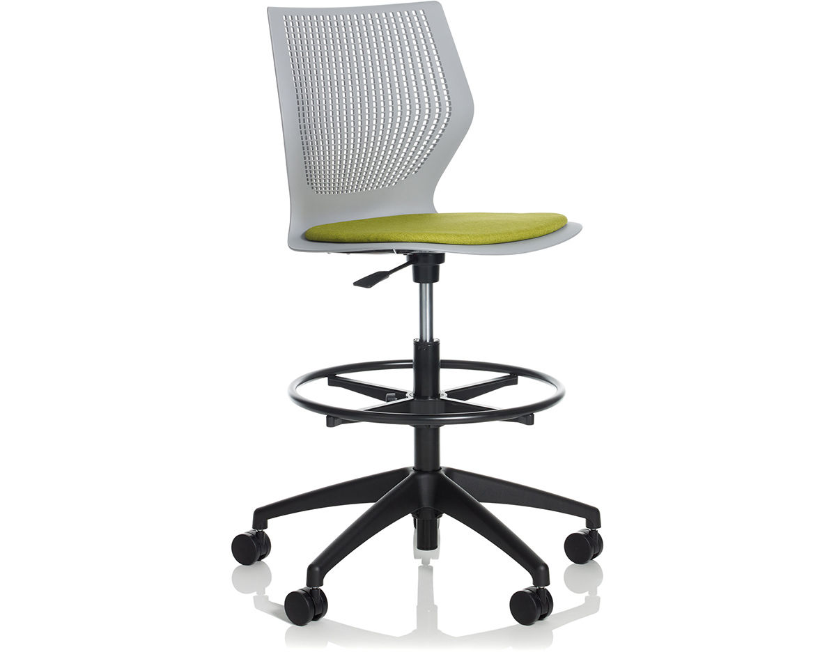 multigeneration high task chair with 5-star base