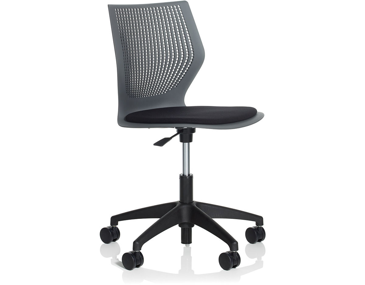 multigeneration light task chair with 5-star base